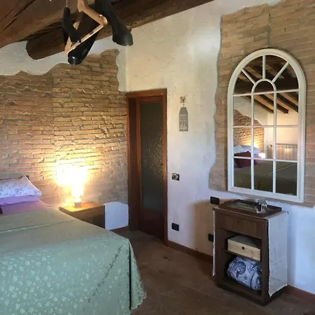 With Panoramic Vista B&B